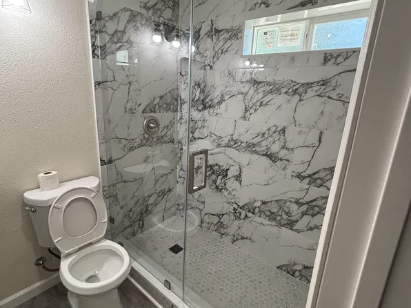 16019 Calahan St, North Hills, CA 91343