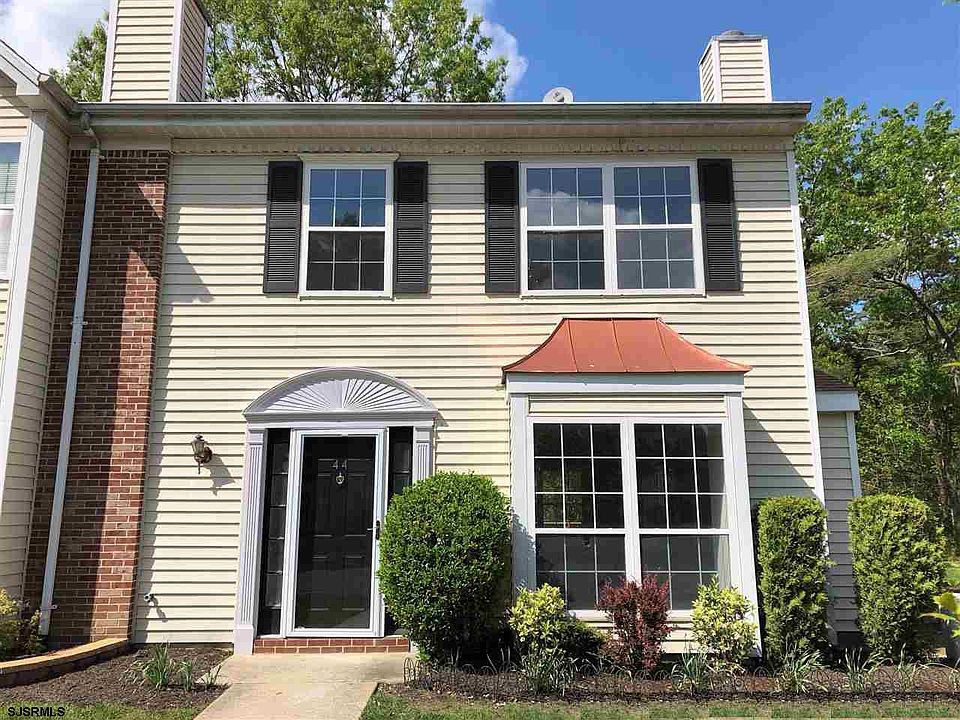1st image of 44 Cherokee Dr #44