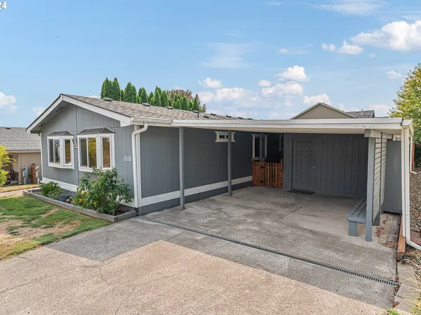 1518 W C Ave, La Center, WA 98629