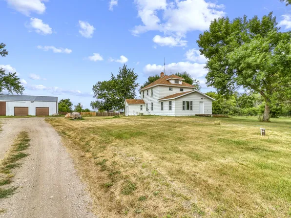 5547 157th St S, Glyndon, MN 56547