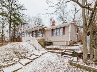 640 Fern Dr, Belleville, IL 62223