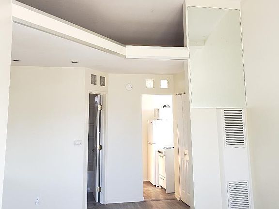 5th image of 4121 Kendall St APT 5