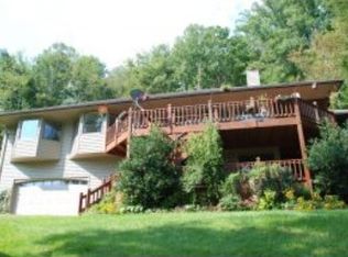 208 Cable Hollow Rd, Butler, TN 37640
