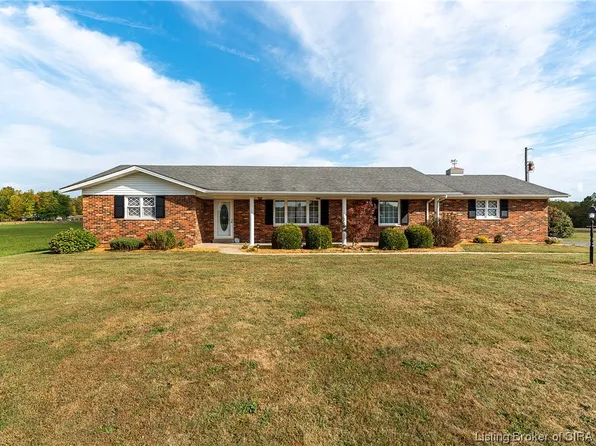 8096 E Blue River Road, Pekin, IN 47165