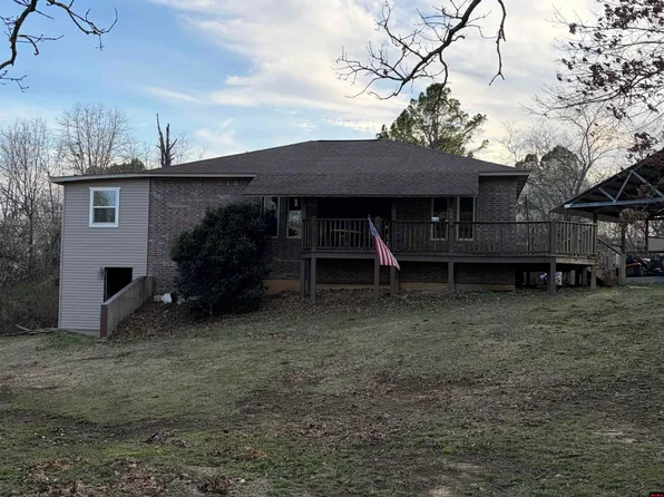 314 N Cedar St, Salem, AR 72576