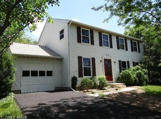8777 Cardinal Forest Cir, Laurel, MD 20723