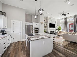 2108 Oatfield Dr, Houston, TX 77018