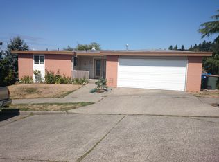 3922 SW Henderson St, Seattle, WA 98136