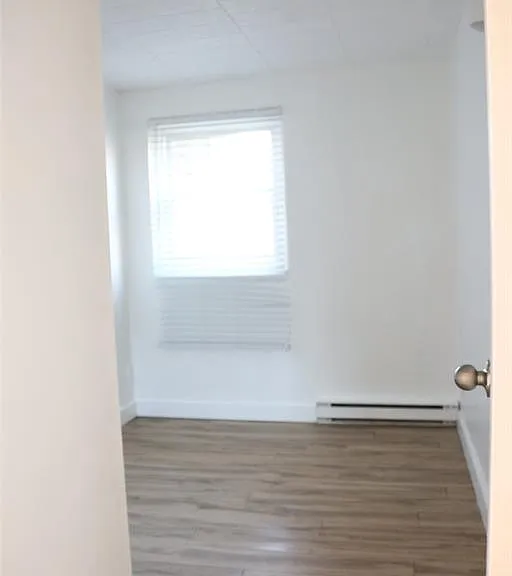 6513 Thornberry Cres — Photo 9