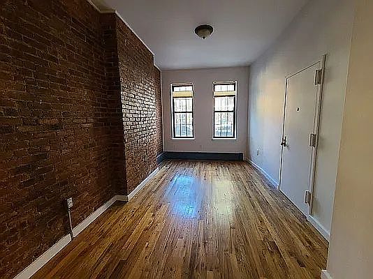 4th image of 291 Himrod St APT 2R
