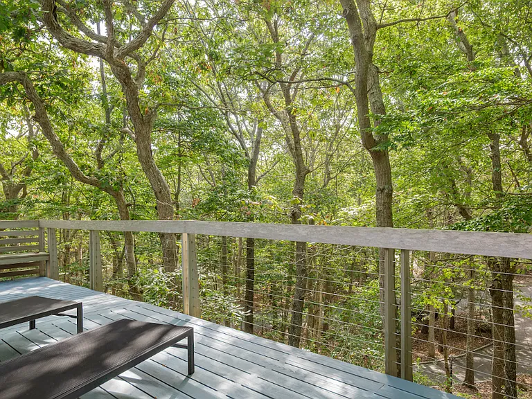 18 Dogwood St — Photo 10