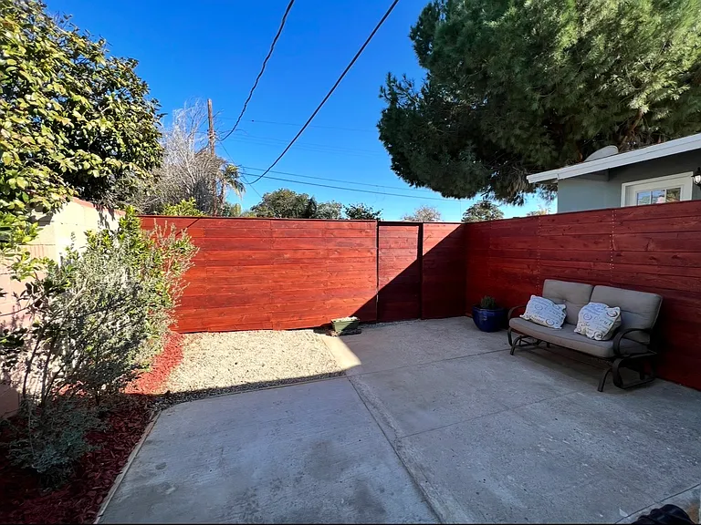 8464 Murietta Ave #8466 — Photo 5