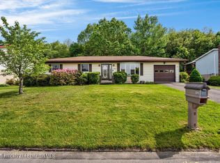 231 Rinaldi Dr #L-16, Taylor, PA 18517