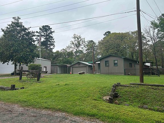 4th image of 120 Abbey Ln