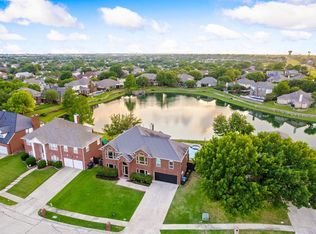2417 Greenwich Dr, Carrollton, TX 75006