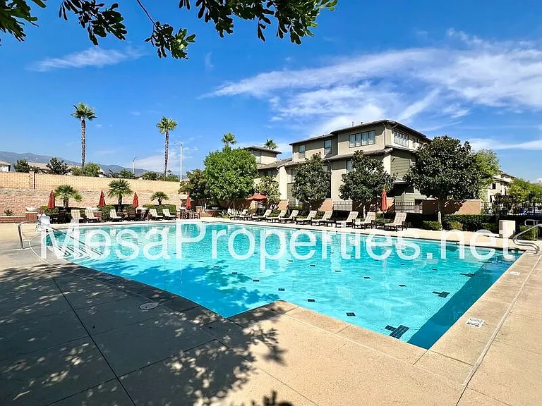12368 Claredon Dr #6 — Photo 32