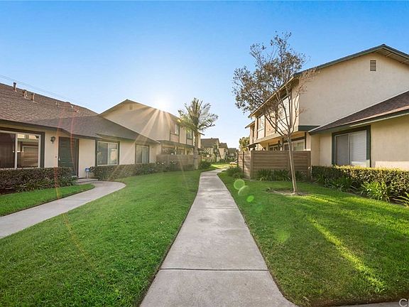 4th image of 1709 N Willow Woods Dr Unit B