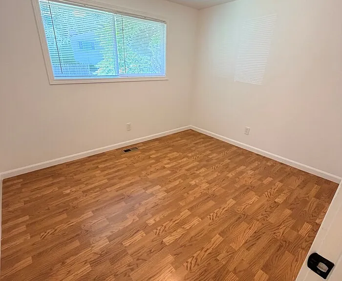 6789 Larson Ave — Photo 12