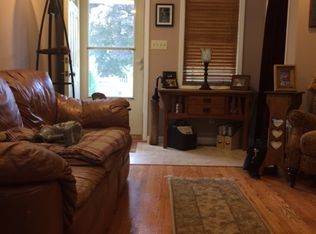 7129 28th Ave, Kenosha, WI 53143