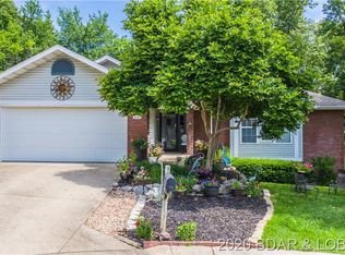 830 Honeysuckle Ct, Osage Beach, MO 65065