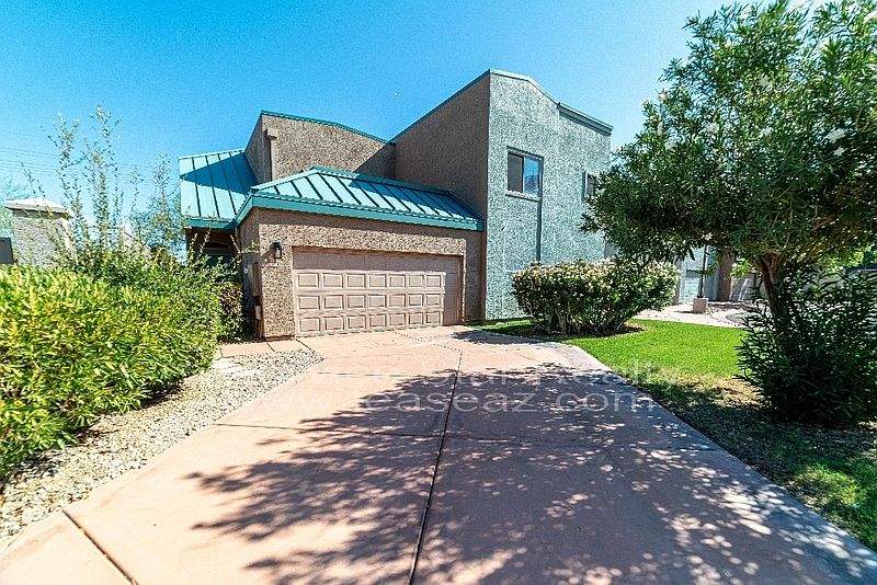 1st image of 2027 E University Dr Unit 101