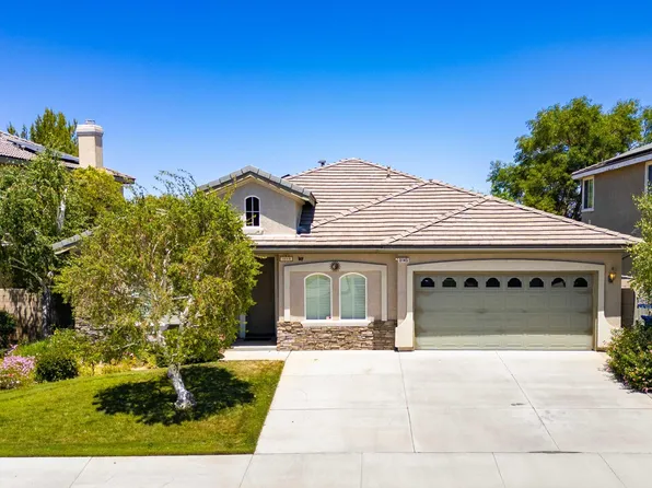 3145 Club Rancho Dr, Palmdale, CA 93551