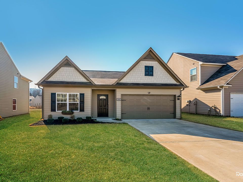 1st image of 360 Farmhouse Ln