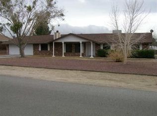 18031 Manitou Rd, Apple Valley, CA 92307
