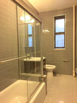 Rented by Uptown Flats LLC | media 27