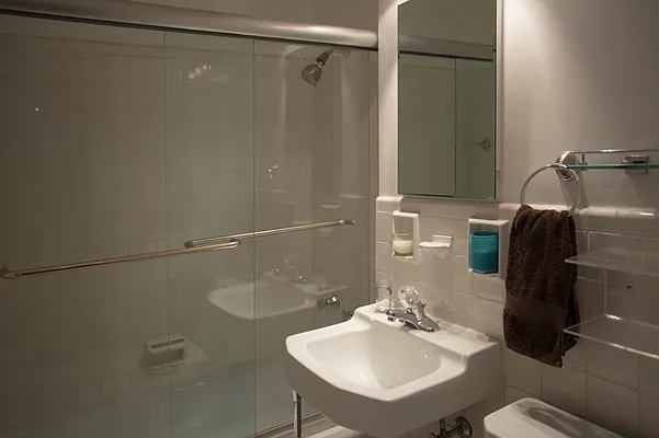 Rented by The Bamberger Group | media 12