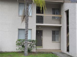 7529 Pitch Pine Cir APT B, Tampa, FL 33617