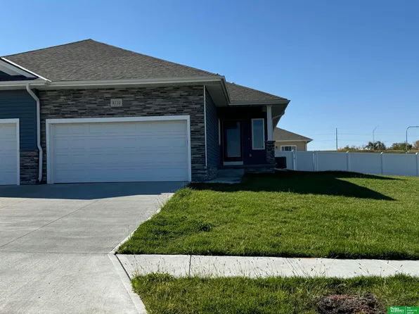 8110 S 177th St, Omaha, NE 68136