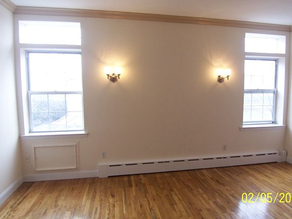 5th image of 55 Skillman Ave APT 3B