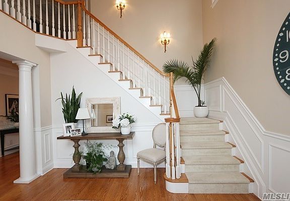 2nd image of 32 Redan Dr