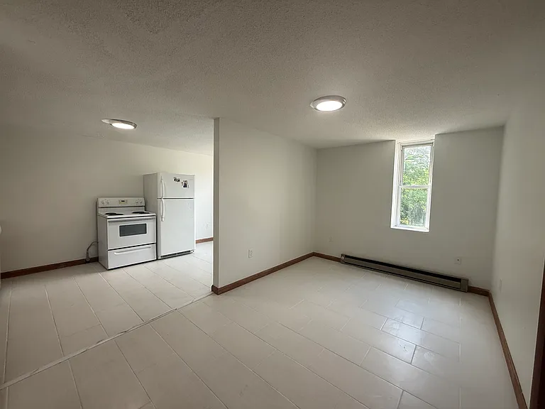 7 East St #106 — Photo 2