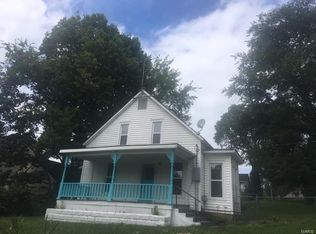 814 Cherry St, Cabool, MO 65689