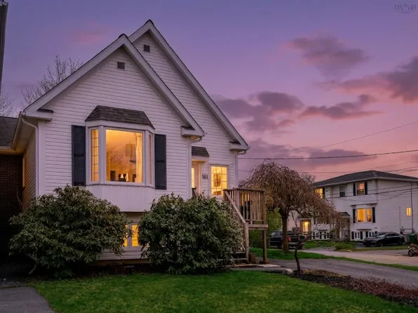 161 Silistria Dr, Cole Harbour, NS B2W 6B1