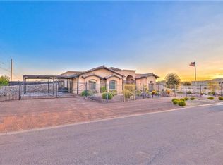 800 Neyla Dr, El Paso, TX 79932