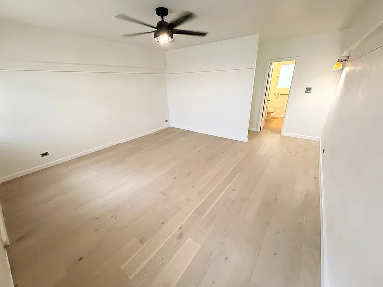 243 Liliuokalani Ave #106 — Photo 2