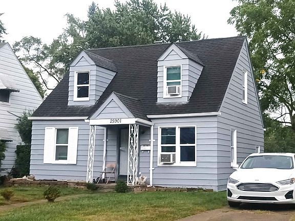 3rd image of 25901 Hanover St