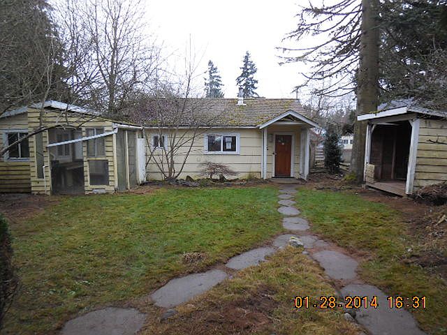 1st image of 722 Sawyer St SE
