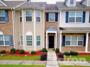 5325 Oakley Commons Blvd, Union City, GA 30291