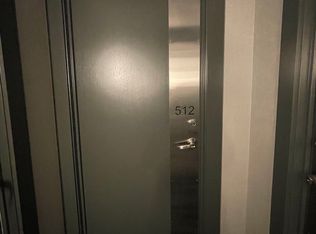 25 Capreol Ct #512, Toronto, ON M5V3Z7