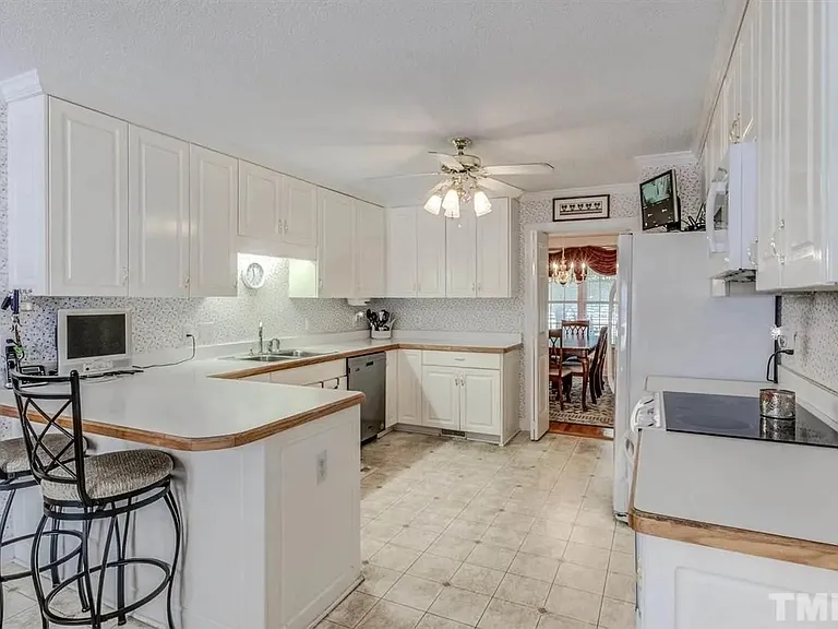 984 Bowers Store Rd — Photo 12