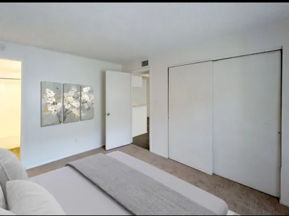 Columbia Oaks, 12717 N 19th St #72d4cc428, Tampa, FL 33612