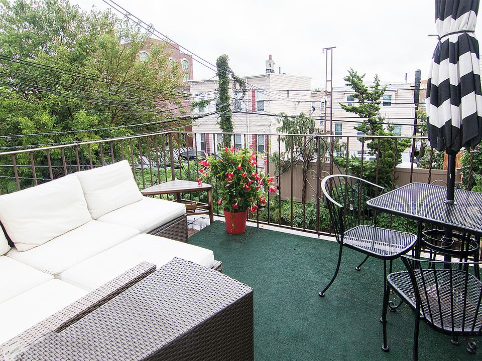 1st image of 30-77 41st St #22