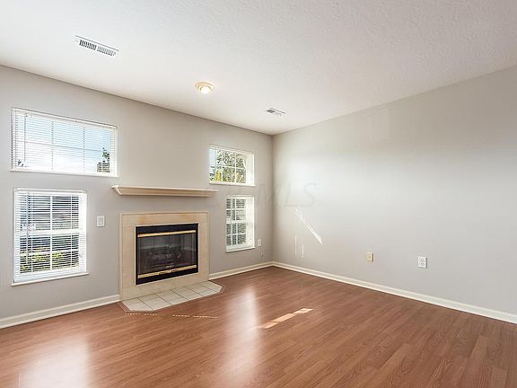 2nd image of 2401 Crystal Springs Dr