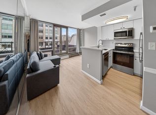 701 Pennsylvania Ave APT 1015, Washington, DC