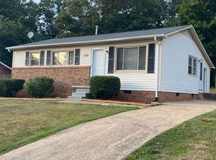 1653 Marble St, Winston Salem, NC 27107