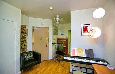 2nd image of 151 Orchard St